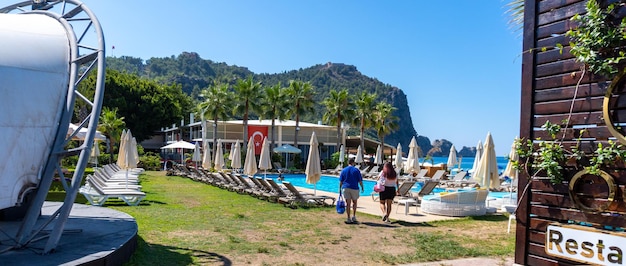 Privé zwembad voor het Cleopatra Beach Alanya Turkije