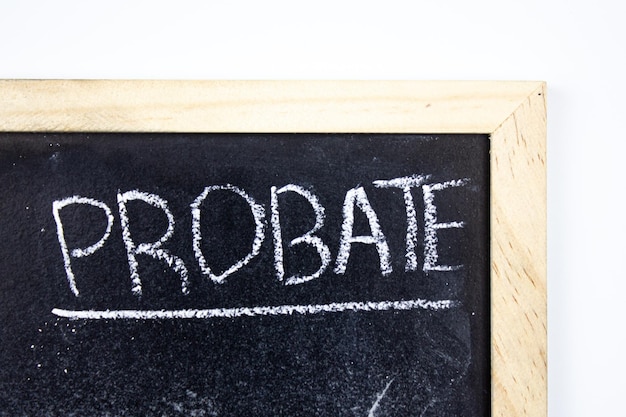 PROBATE word-tekst op een schoolbord geschreven met krijt