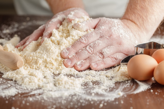 The process of making pizza