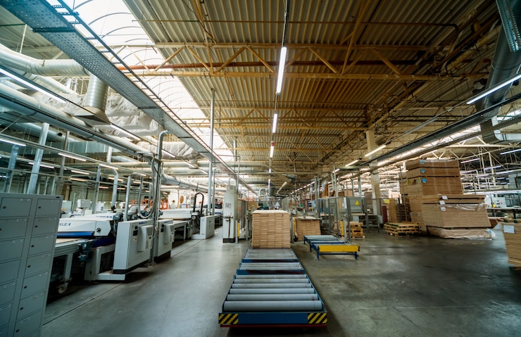 Foto productielijn van de houten vloer fabriek.