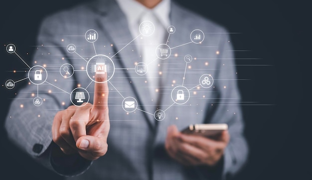 Программисты, работающие с ноутбуками или смартфонами с искусственным интеллектом, инженеры-программисты, кодирующие на ноутбуках с технологическими иконами и двоичным кодом, большие данные, цифровые машины.