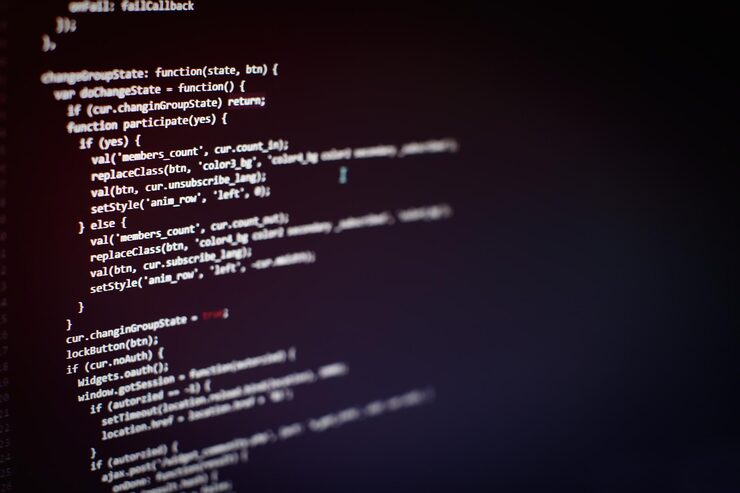 Photo 在電腦屏幕上編程代碼. 軟件開發. 在電腦上寫程式代碼.