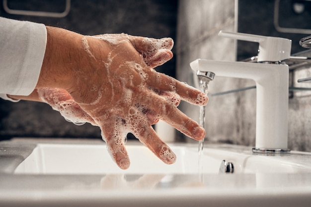 Proper washing and handling of hands