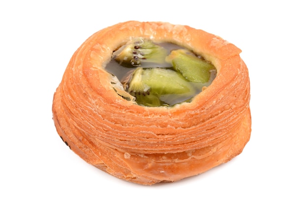 Puff pastry stuffed with kiwi