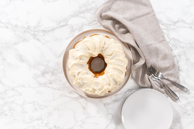 Pumpkin bunt cake