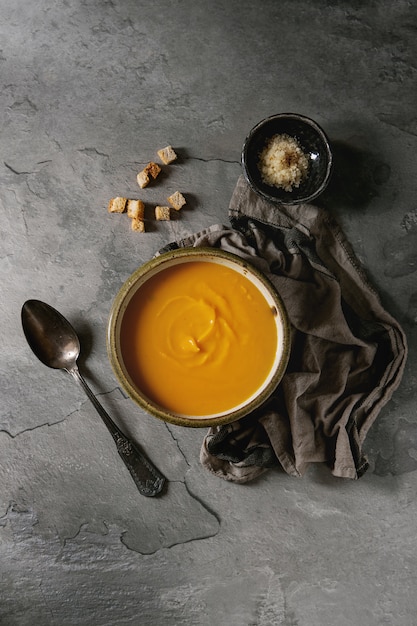 Pumpkin carrot soup