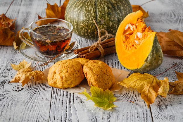 Biscotti di zucca di halloween