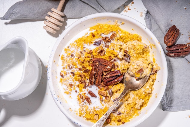 Pumpkin pie oatmeal