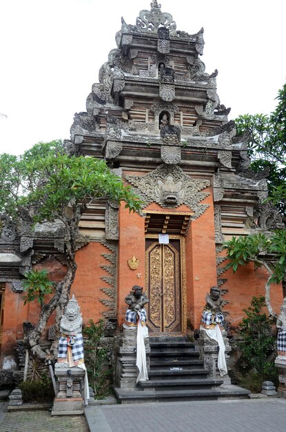 インドネシア バリ島のプラ ウルン ダヌ寺院