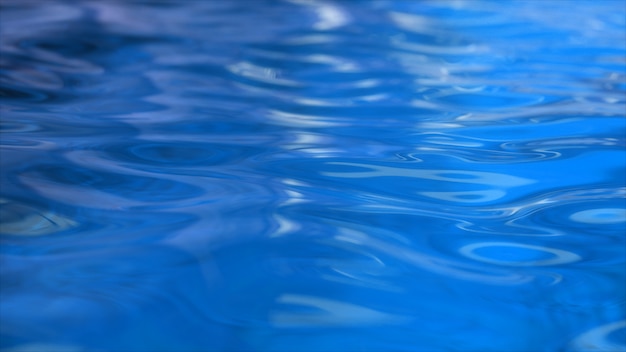 Pura acqua blu in piscina con riflessi di luce