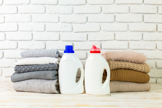 Pure clothes with washing-up liquid