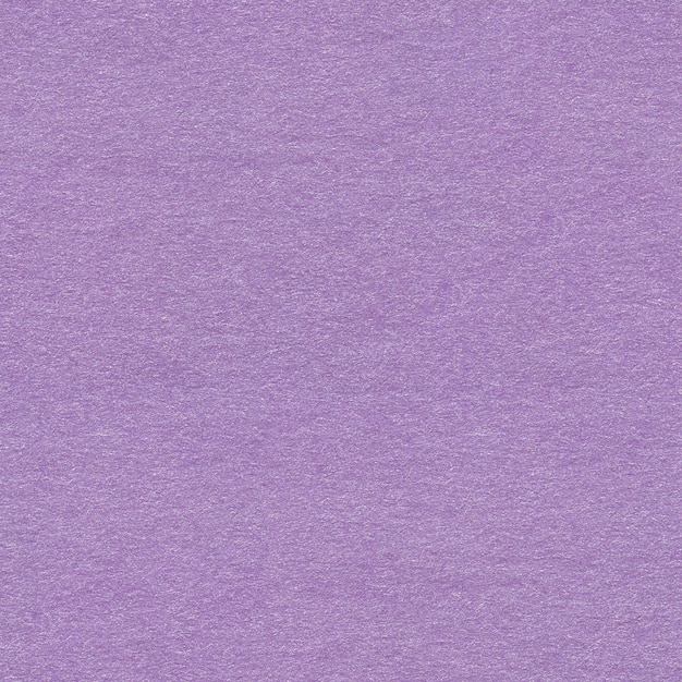 Текстура фиолетовой бумаги. Бесшовная квадратная фоновая плитка готова.