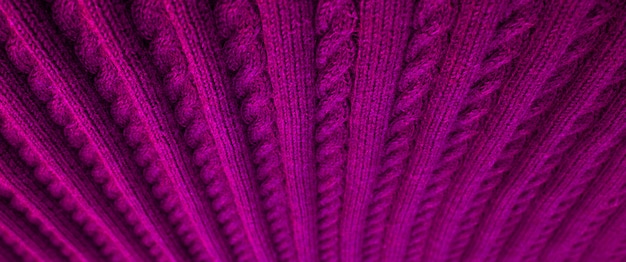 紫色のウールチェック柄のソフトプリーツ