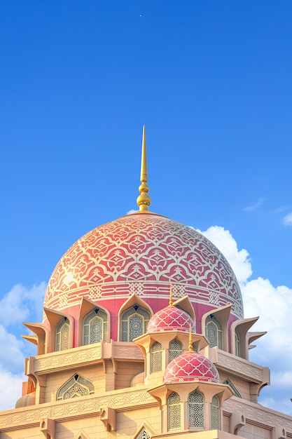マレーシア、プトラジャヤのプトラモスク