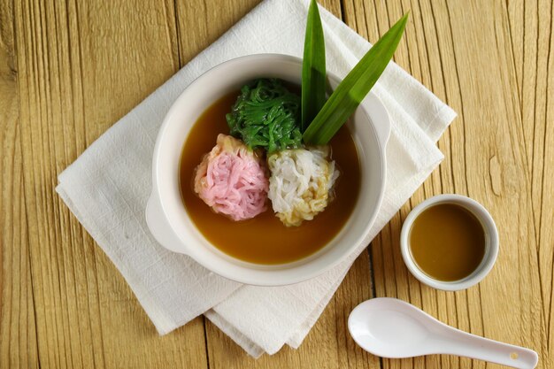 Putu Mayang of Petulo Indonesische traditionele Javaanse snack gemaakt van rijstmeel