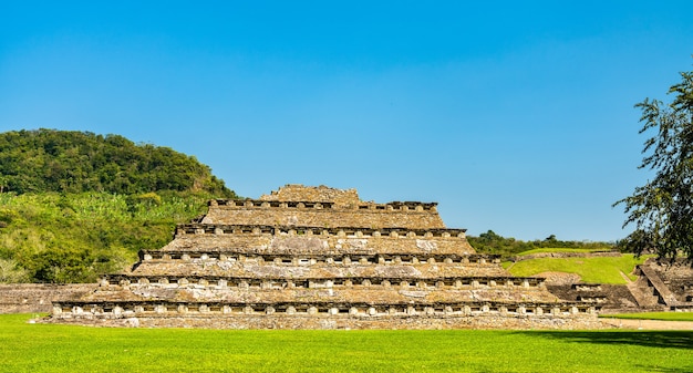 メキシコのユネスコ世界遺産、エルタジン遺跡のピラミッド