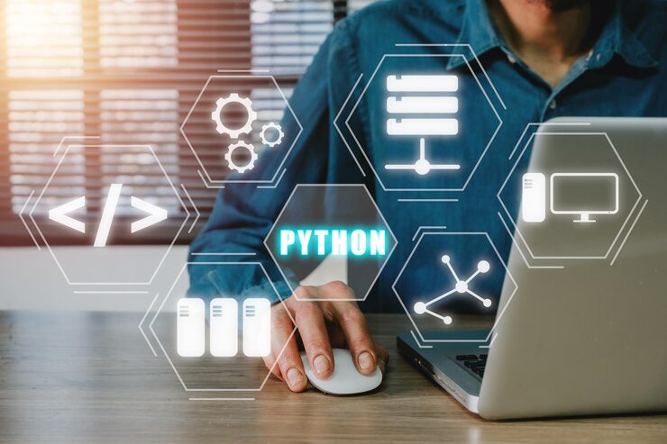 Photo python programming languageman using laptop computer with python programming icon on virtual screen application and web development concept