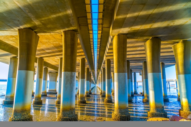 Ponte sulla baia di qingdao jiaozhou