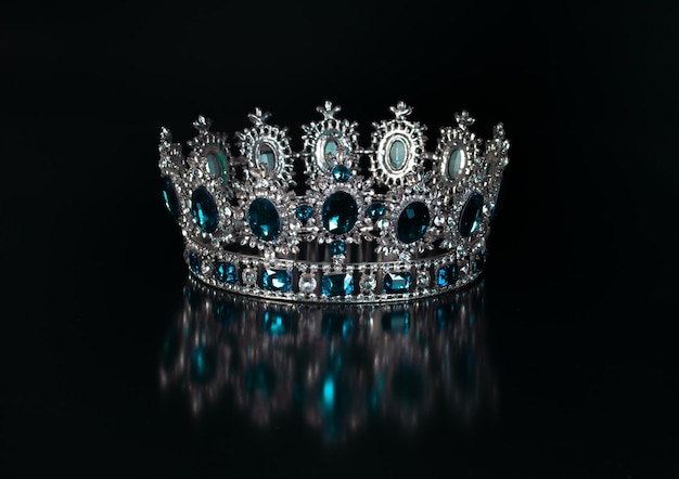 39413 Queen Crown Stock Photos  Free  RoyaltyFree Stock Photos from  Dreamstime