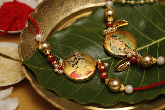 Queen King Rakhi Set