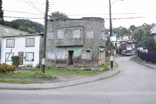 QUELLONCHILE典型的な木造住宅のある住宅街