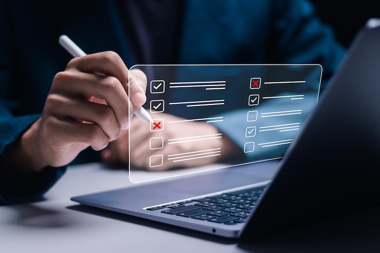 Photo questionnaire with checkboxes businessman use laptop with filling survey form online answer questions of test survey form concept education futuristic technology and learning concept
