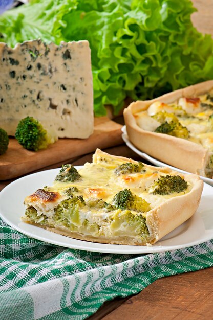 Quiche met broccoli en fetakaas