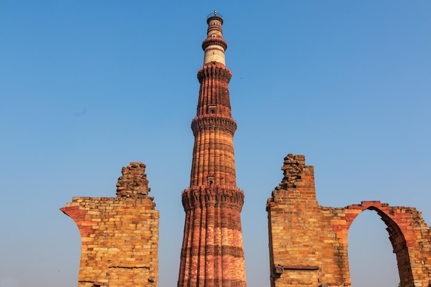 Qutub minar minaret a highest minaret in india standing 73 m tall a unesco world heritage site