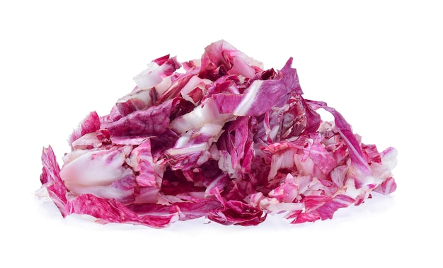 Фото Красный салат radicchio изолирован на белом фоне