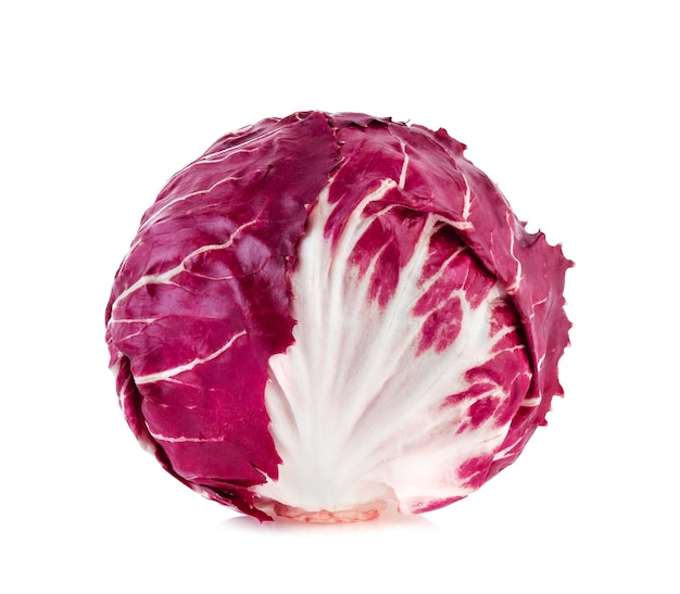 Radicchio, 흰색 배경에 고립 된 빨간 샐러드