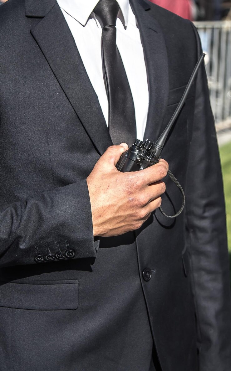Photo the radio in hand security