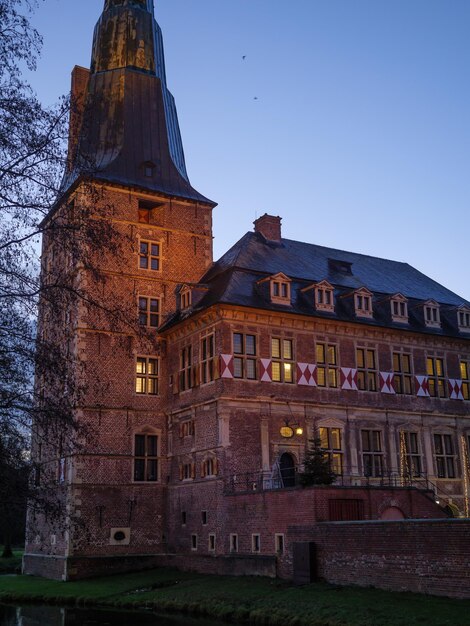 Raesfeld castle at night