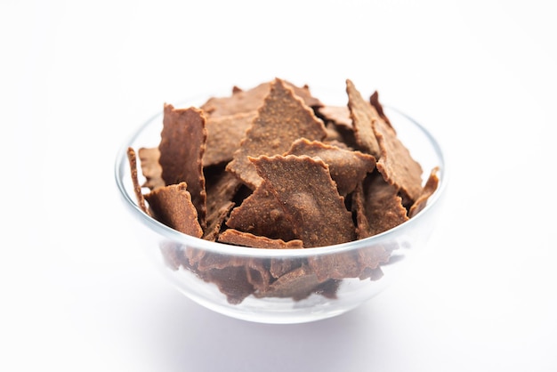 Ragi Chips of Nachni of vingergierstwafels Indiase gezonde snack