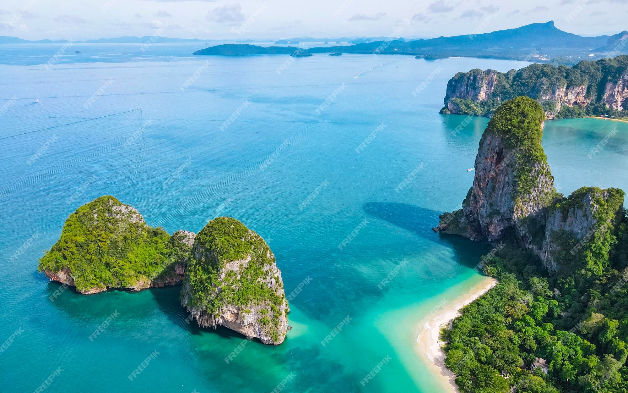 File:Beach Railay beach, Thailand - Strand (19940251718).jpg