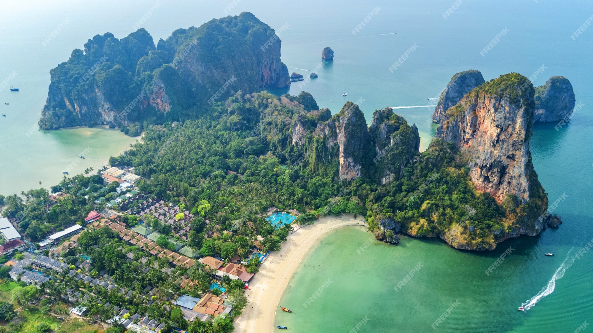 File:Beach Railay beach, Thailand - Strand (19940251718).jpg