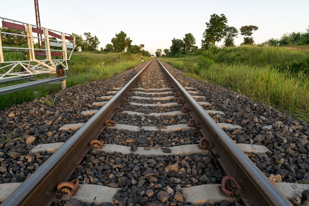 Ferrovia nel tempo eterno.