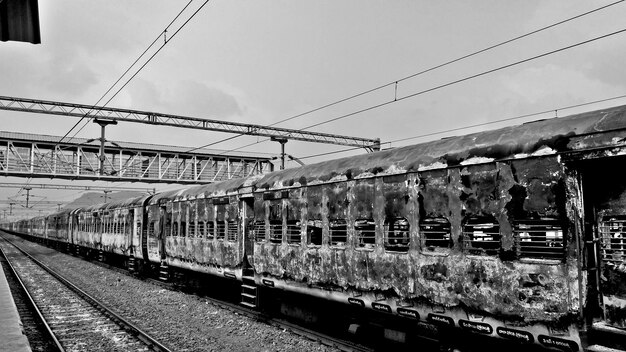 Photo railroad station platform