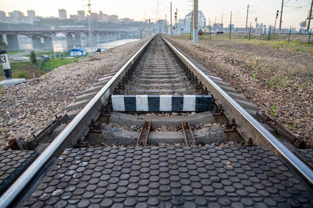 Rotaie alla stazione ferroviaria.