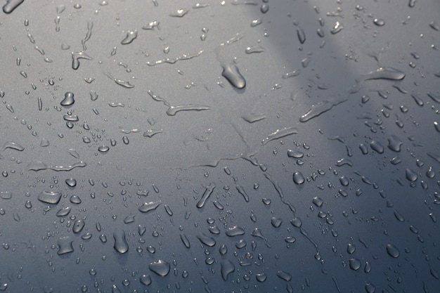 Фото Капли дождя на пол поверхности автомобиля