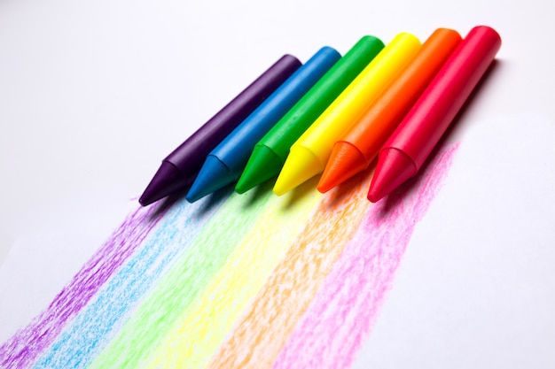 Rainbow from pencils Symbool van relaties tussen mensen van hetzelfde geslacht. LGBT