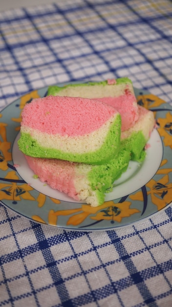 rainbow pandan cake