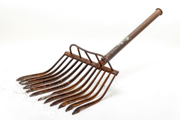 Photo a rake isolated on white background