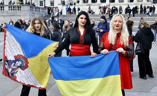 Photo rally in trafalgar square london supporting ukraine