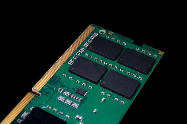 RAM DDR4 Sodimm voor PC op zwarte achtergrond