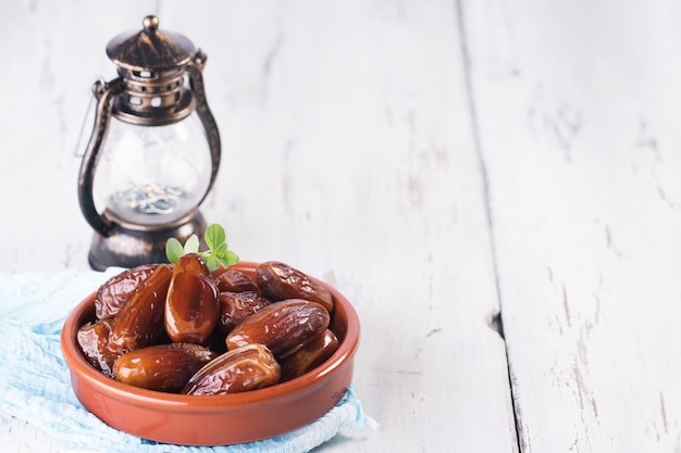 Ramadan lamp and dates