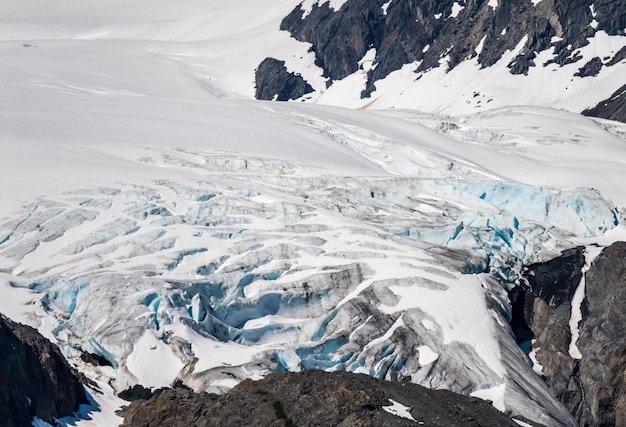 Rand van de Worthington-gletsjer bij Thompson Pass Alaska