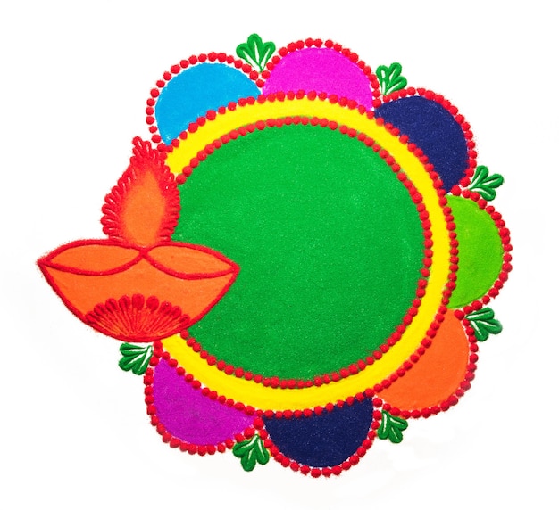 Diwali, Onam, Pongal 축제 기간 동안 분말 색상으로 만든 Rangoli 디자인