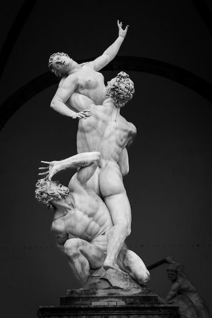 Photo the rape of proserpina renaissance statue by giambologna florence italy