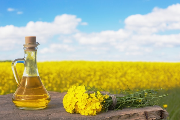 Photo rapeseed oil (canola)