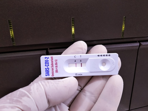 Rapid test cassette for SARS-COV-2, Covid-19 Omicron Subvariant (BA-4 and BA-5) antigen test.